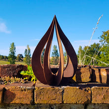 Load image into Gallery viewer, Teardrop Garden Sculpture